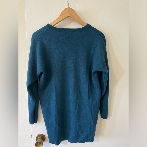 Women’s J Crew lightweight sweater with pockets size Small. - Picture 3 of 3